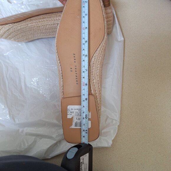 ZARA Woman shoes - Picture 4 of 5